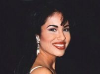 On Growing to Love Selena | Features