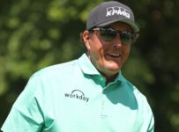 Mickelson says he won’t play Detroit event again