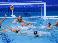 U.S. water polo briefly makes history in blowout