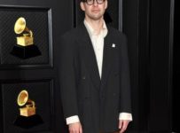 Jack Antonoff won’t work with artists he doesn’t know – Music News