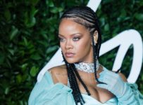 Rihanna Fenty fashion show put white women in braids