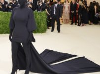 Kim Kardashian Covers Entire Face, Body in Outrageous MET Gala Ensemble