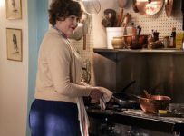 HBO Max’s Julia is a Charming First Course that Leaves Room for More | TV/Streaming
